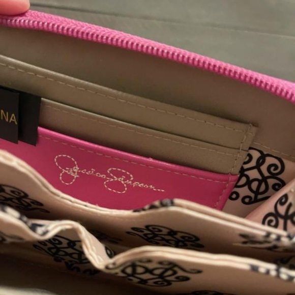 Jessica Simpson Wallet - Picture 4 of 4